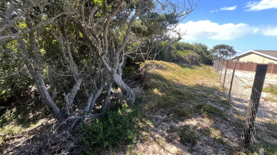 Commercial Property for Sale in Paradise Beach Eastern Cape